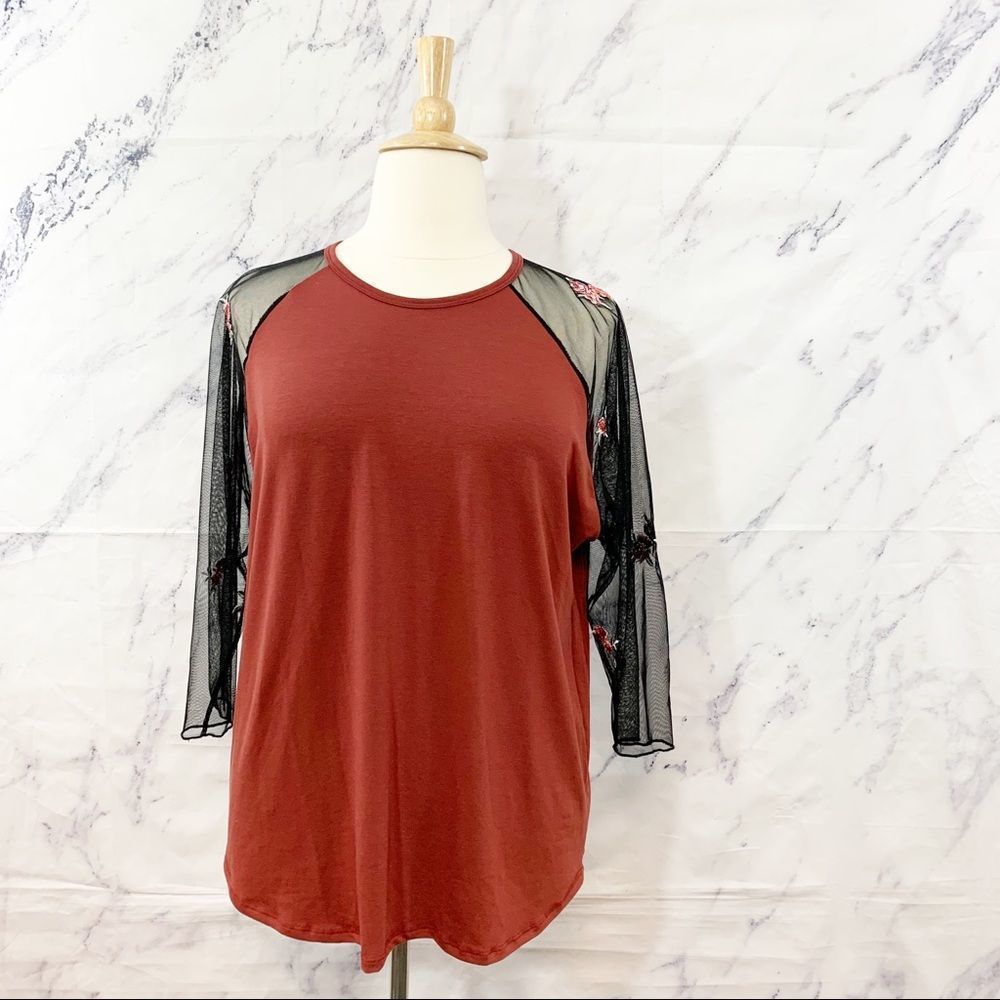 Lularoe Raglan Illusion Randy 3XL